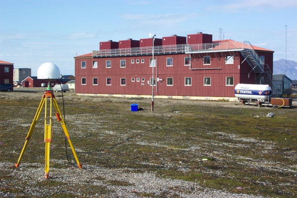 本頁圖片/檔案 - 黄河站外貌3